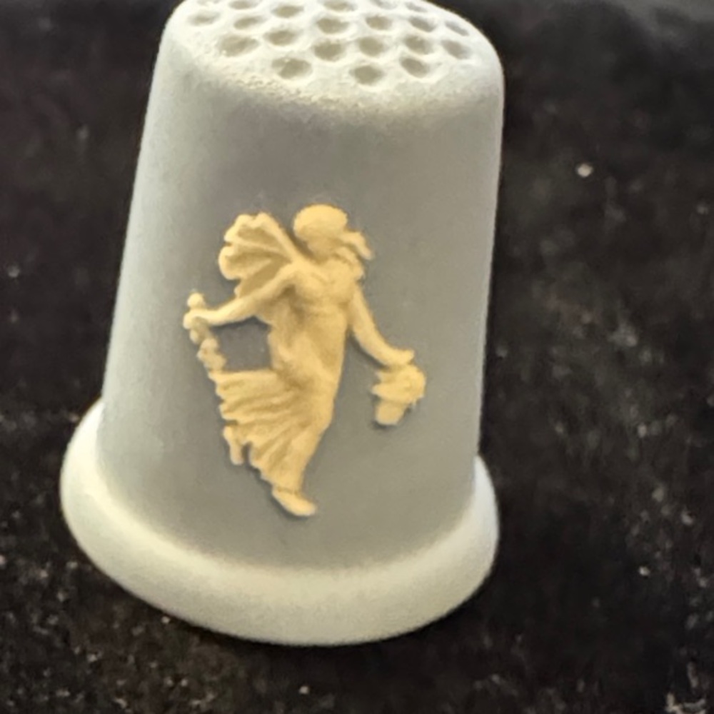 Wedgwood Blue and Cream Ceramic Thimble